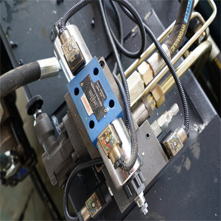 იყიდება პროფესიონალური ჰიდრავლიკური Ermak მეორადი Servo Electric მცირე Nantong Cnc Press Brake Adh Metal Master მოსახვევი დანადგარი